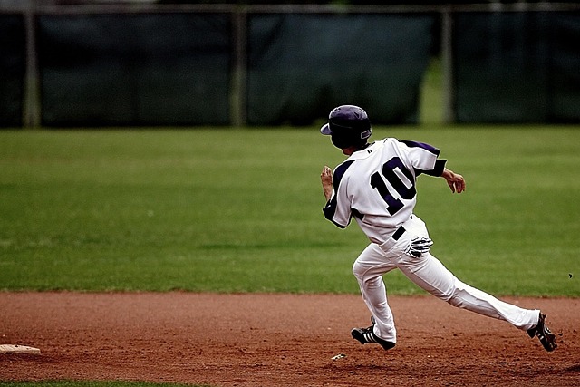 Introducing The Perfect Little League Practice Closing Drill: Base Race